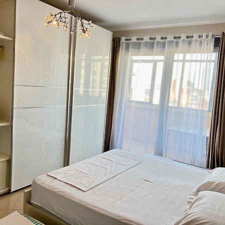 Boulevard Views - Spacious Tirana Apartment Zewnętrze zdjęcie