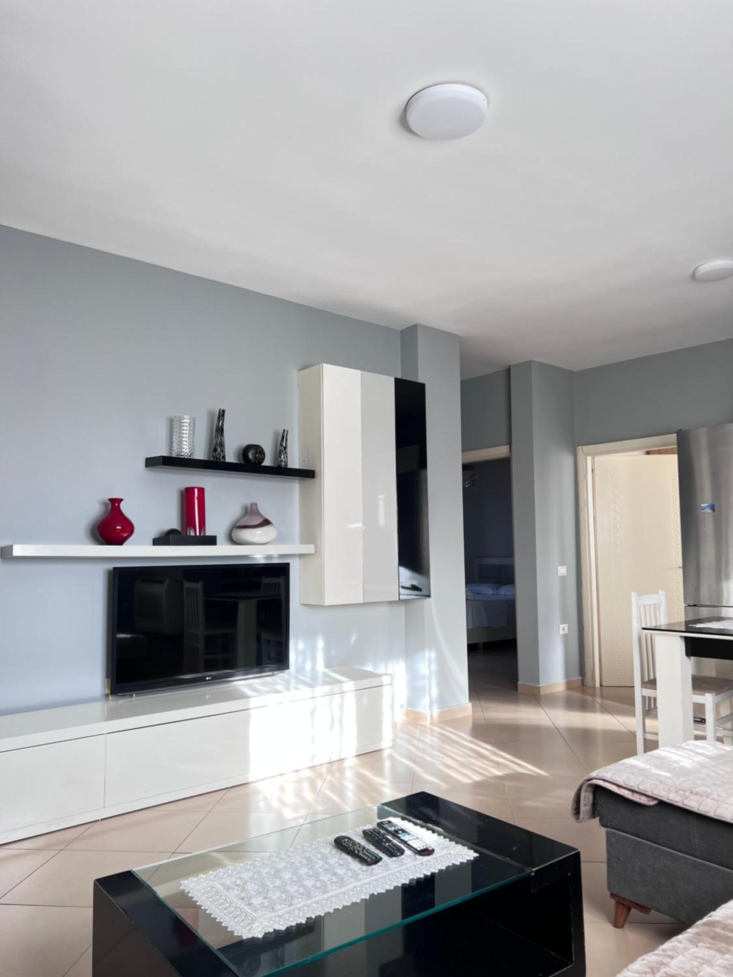 Boulevard Views - Spacious Tirana Apartment Zewnętrze zdjęcie